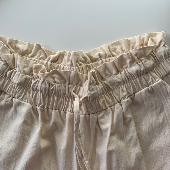 Amazon Fashion Cream Linen Pants - Picture 2 of 3
